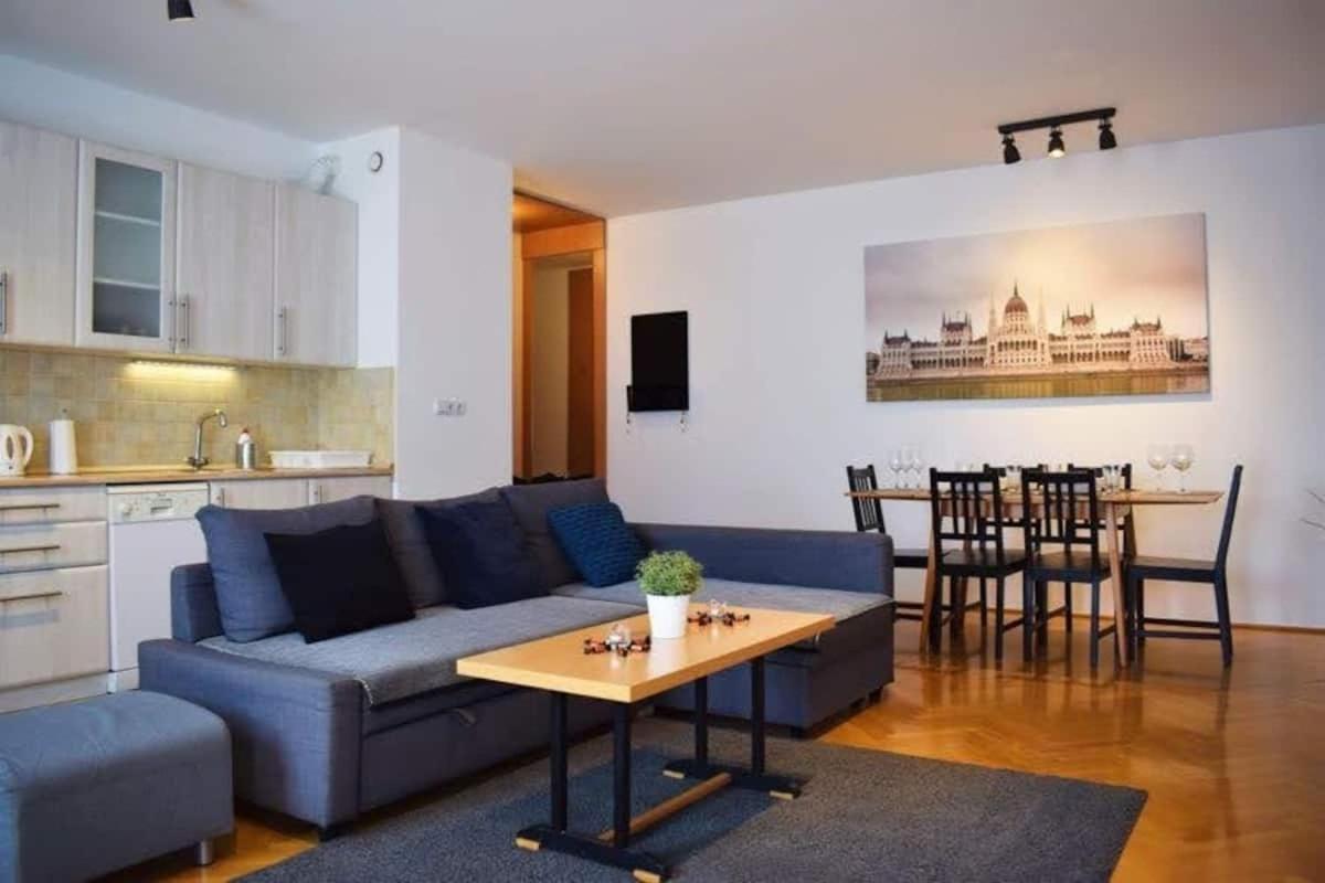 Cosy Apartment In Budapest Downtown With Free Garage Parking Dış mekan fotoğraf